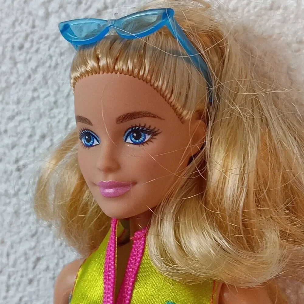 Barbie Ocean Theme Marine Biologist  Lot Extra Clothes and Accessories Some Vtg